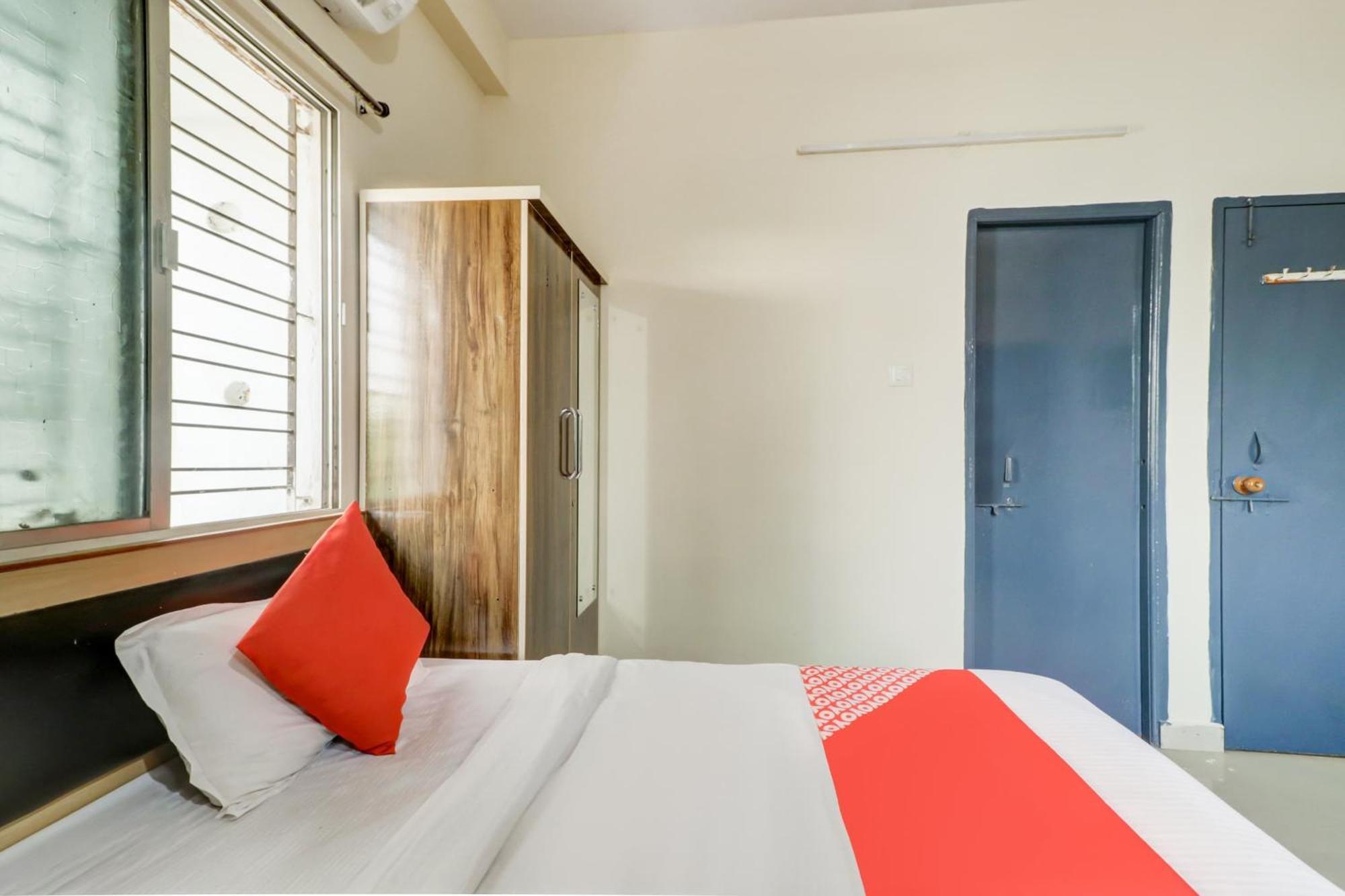 Hotel O The Crown Inn Nagpur Exterior foto